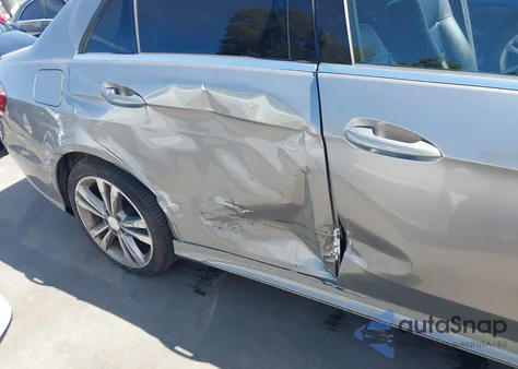 2014 Mercedes-Benz E 350 z USA, uszkodzony, nr VIN WDDHF5KB6EA865298